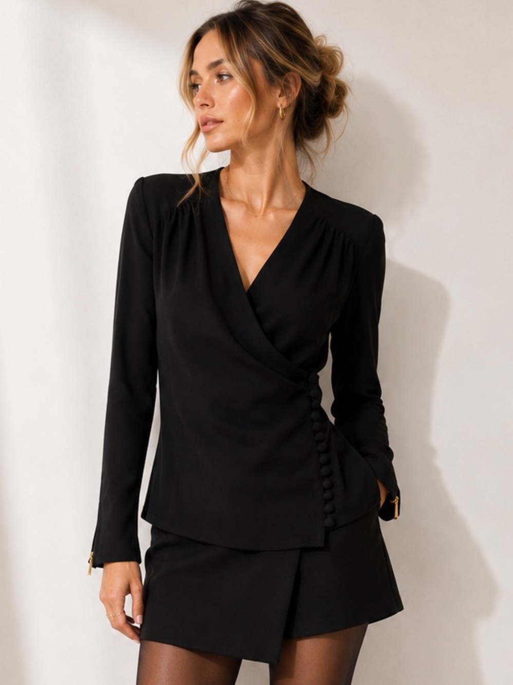 Smythe Les Blouses Black Draped Button Blouse Zip Cuffs classic neutral Small